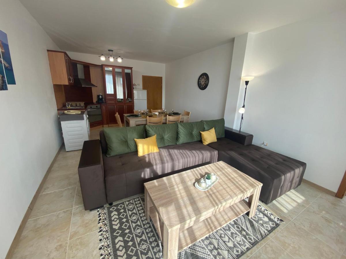 First Line On The Beach Cosy Sea Paradise Apartments Kavarna Exterior photo